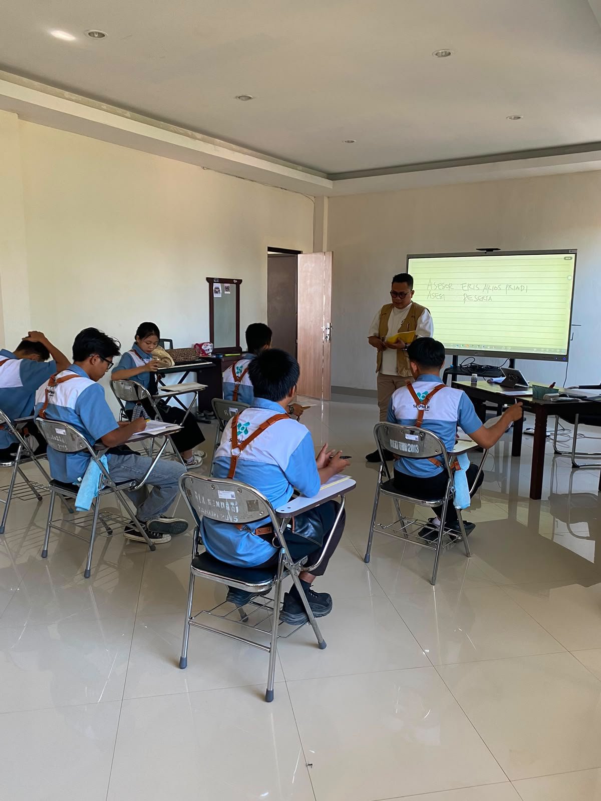 Eris Arios Bergabung dengan LSP Pariwisata Maestro Indonesia